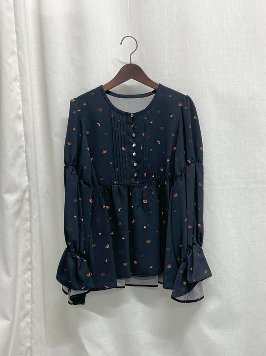 【SAMPLE】”marchen” pin tuck gather blouse / navy×orange