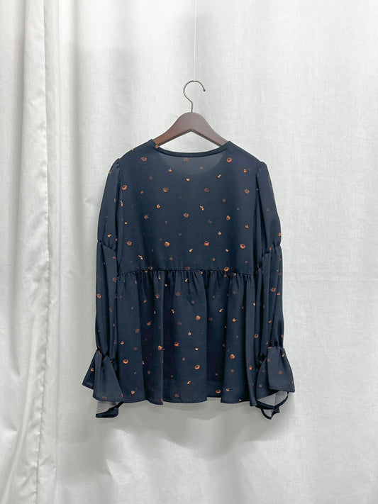 【SAMPLE】”marchen” pin tuck gather blouse / navy×orange