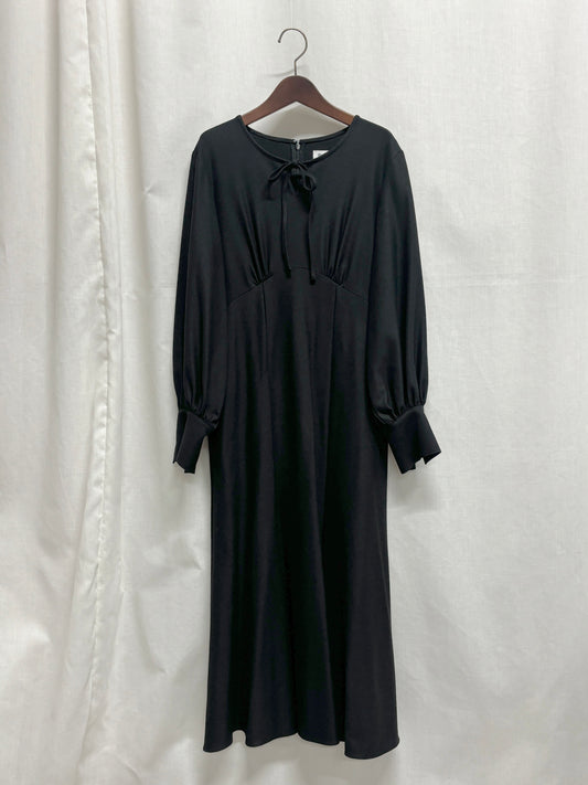 【SAMPLE】mermaid flare dress / black