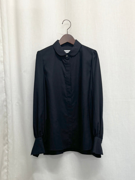 【SAMPLE】round collar blouse / black