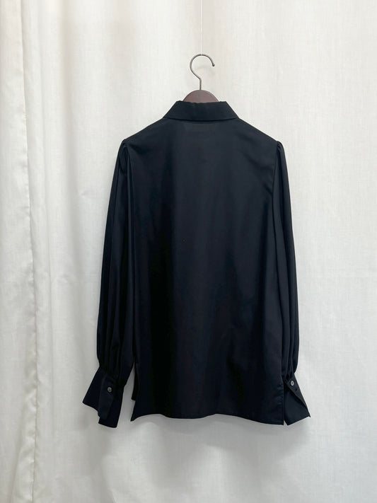 【SAMPLE】round collar blouse / black