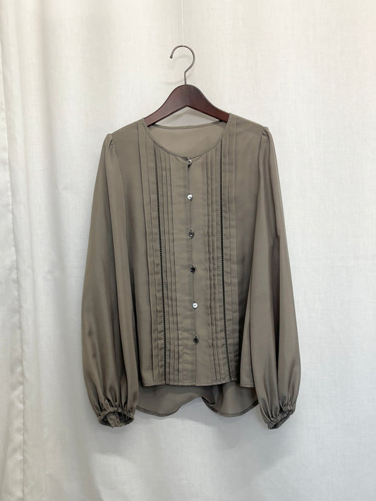 【SAMPLE】front tuck blouse / mocha