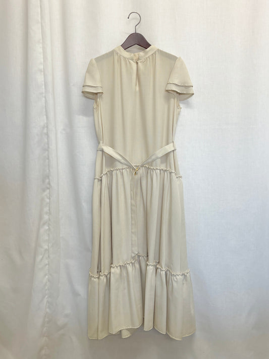 【SAMPLE】〈Agathe〉tiered dress / cream