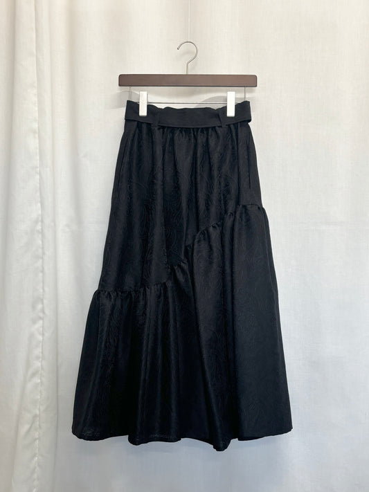 【SAMPLE】〈Mila〉asymmentry gathered skirt / black