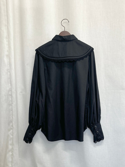 【SAMPLE】falling collar blouse / black