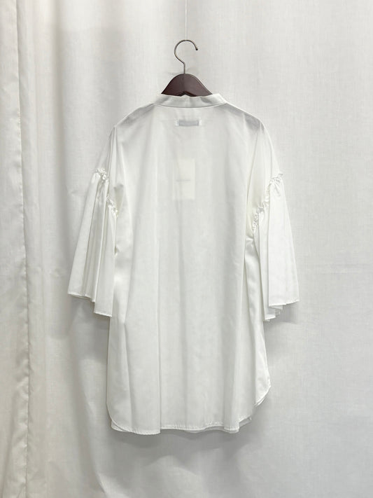 【SAMPLE】petal sleeve blouse / off white