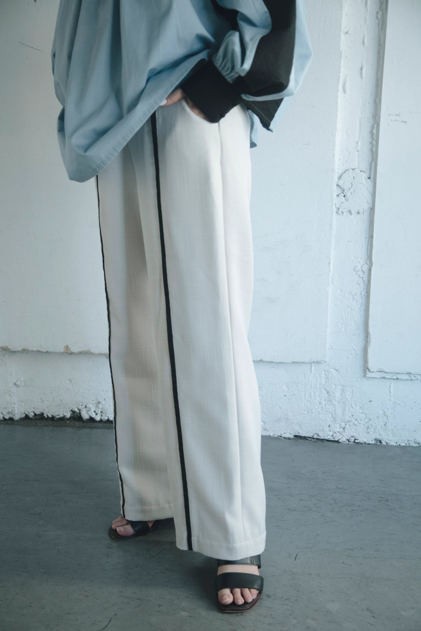 【jesh】Piping pants / Ecru